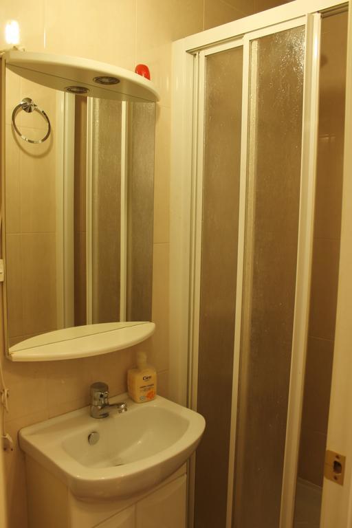 Hostal Graciela مدريد المظهر الخارجي الصورة