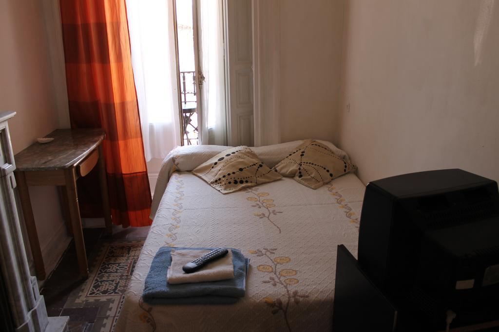 Hostal Graciela مدريد الغرفة الصورة